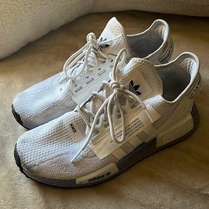 adidas NMD r1 v2 white speckled